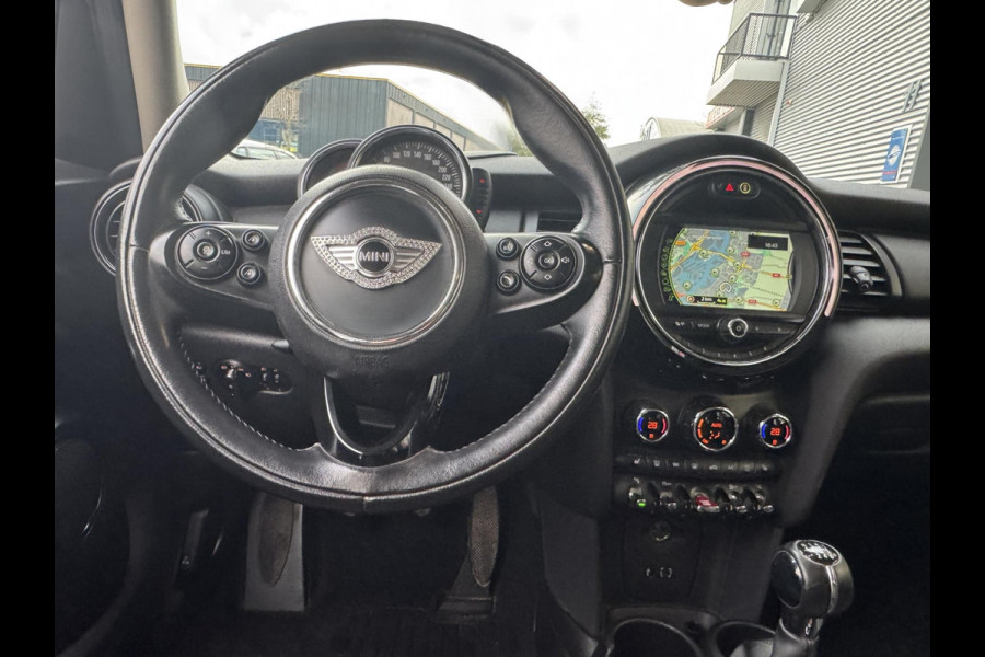 MINI Mini 1.2 One Salt 5Drs - Navigatie I Airco I PDC I Sport velgen I Comfort pakket I Dealer onderhouden