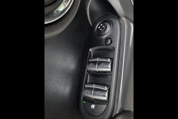 MINI Mini 1.2 One Salt 5Drs - Navigatie I Airco I PDC I Sport velgen I Comfort pakket I Dealer onderhouden