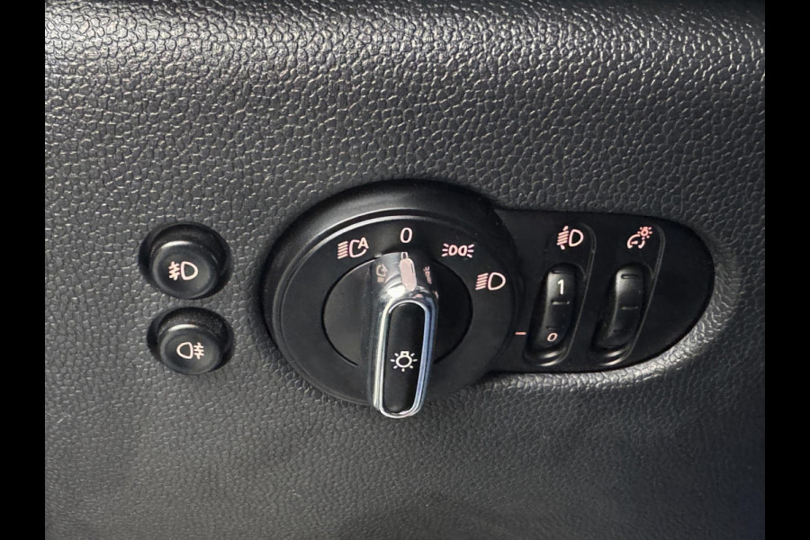 MINI Mini 1.2 One Salt 5Drs - Navigatie I Airco I PDC I Sport velgen I Comfort pakket I Dealer onderhouden