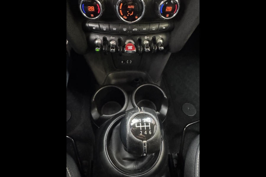 MINI Mini 1.2 One Salt 5Drs - Navigatie I Airco I PDC I Sport velgen I Comfort pakket I Dealer onderhouden