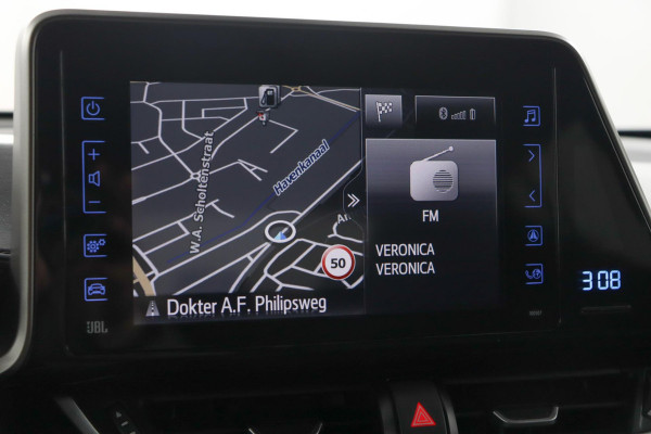 Toyota C-HR 1.8 Hybrid Style|ACC|Stoelverwarming|Camera|Trekhaak|18"