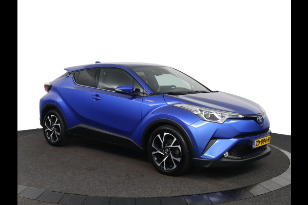 Toyota C-HR 1.8 Hybrid Style|ACC|Stoelverwarming|Camera|Trekhaak|18"