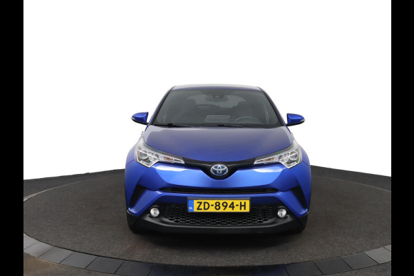 Toyota C-HR 1.8 Hybrid Style|ACC|Stoelverwarming|Camera|Trekhaak|18"