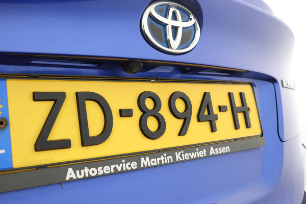 Toyota C-HR 1.8 Hybrid Style|ACC|Stoelverwarming|Camera|Trekhaak|18"