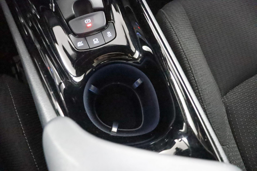 Toyota C-HR 1.8 Hybrid Style|ACC|Stoelverwarming|Camera|Trekhaak|18"