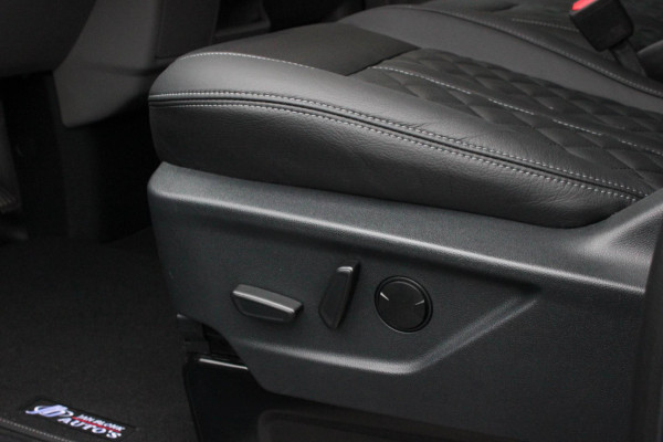 Ford E-Transit Cust. L2H1 Limited 65 kWh 218PK / JB-EDIITON / CAMERA / 328KM RANGE / APPLE CARPLAY / DRIVERS-PACK / FULL OPTIONS