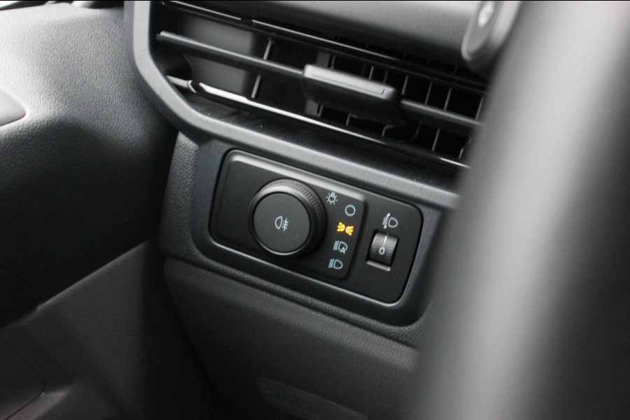 Ford E-Transit Cust. L2H1 Limited 65 kWh 218PK / JB-EDIITON / CAMERA / 328KM RANGE / APPLE CARPLAY / DRIVERS-PACK / FULL OPTIONS