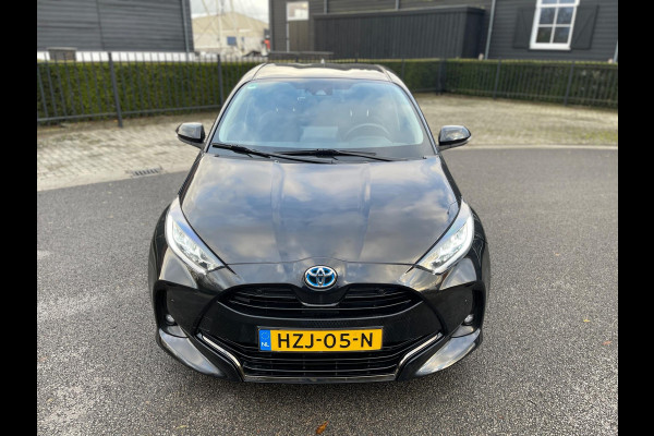 Toyota Yaris 1.5 Hybrid Team Deutschland |Airco ECC Navigatie Parkeercamera |