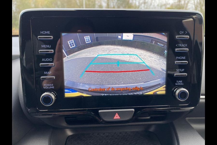Toyota Yaris 1.5 Hybrid Team Deutschland |Airco ECC Navigatie Parkeercamera |
