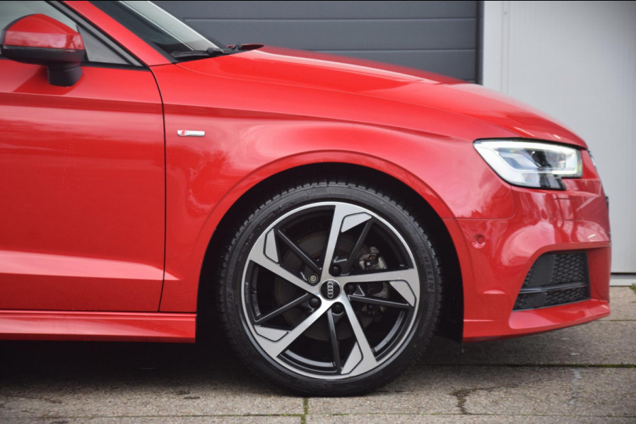 Audi A3 Limousine 40 TFSI quattro Advance Sport ADAPTIEVE CRUISE/CAMERA/VIRTUELE COCKPIT