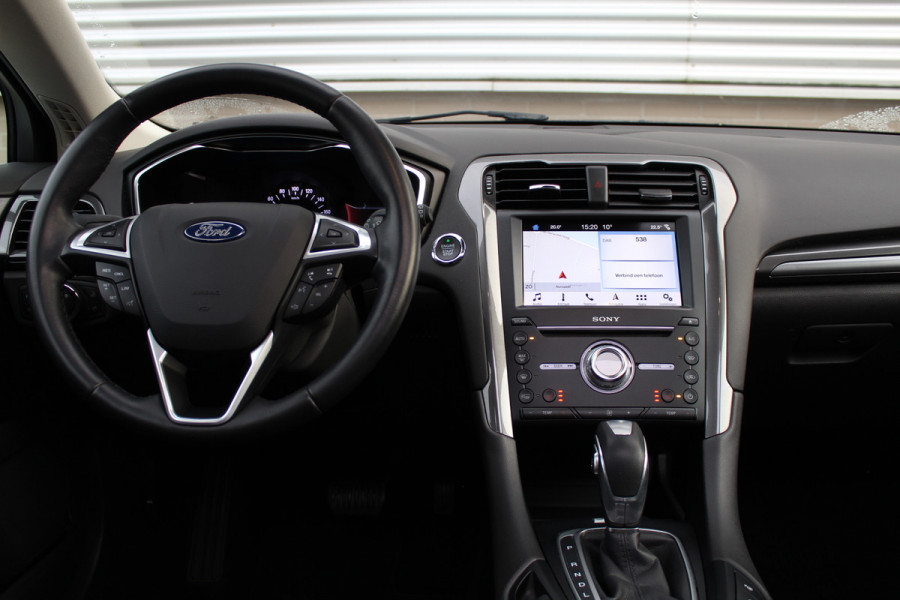 Ford Mondeo Wagon 2.0 IVCT 190PK HEV Titanium | Panoramadak | Elektr. Trekhaak | Dealer Onderhouden | BLIS | Winterpack