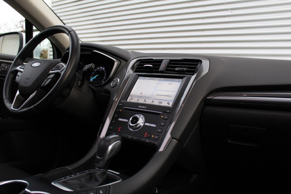 Ford Mondeo Wagon 2.0 IVCT 190PK HEV Titanium | Panoramadak | Elektr. Trekhaak | Dealer Onderhouden | BLIS | Winterpack