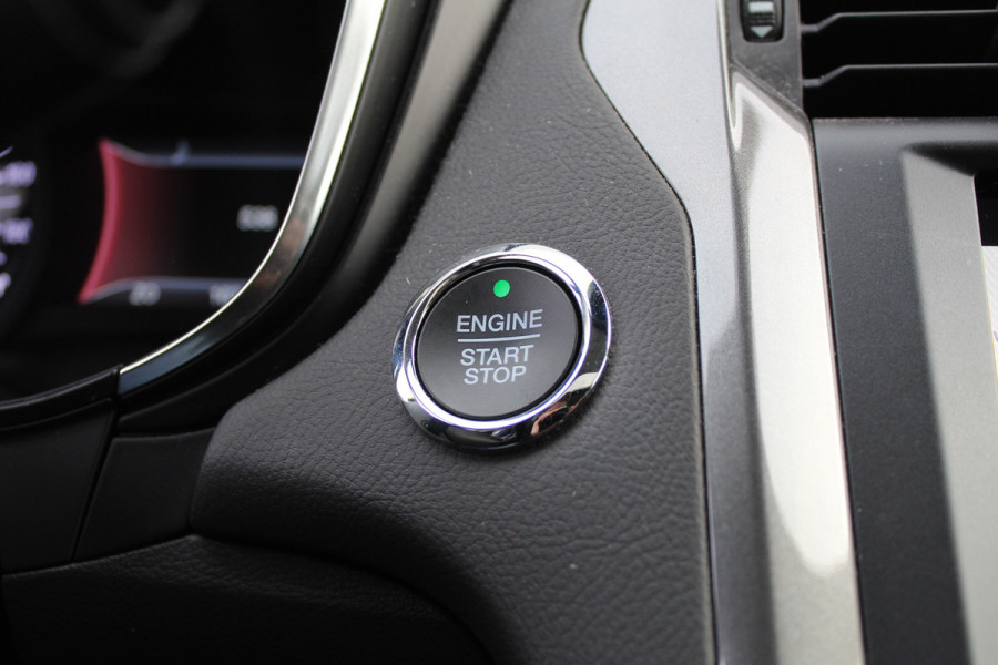 Ford Mondeo Wagon 2.0 IVCT 190PK HEV Titanium | Panoramadak | Elektr. Trekhaak | Dealer Onderhouden | BLIS | Winterpack