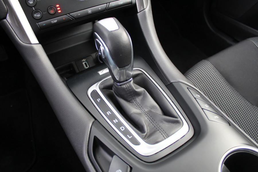 Ford Mondeo Wagon 2.0 IVCT 190PK HEV Titanium | Panoramadak | Elektr. Trekhaak | Dealer Onderhouden | BLIS | Winterpack