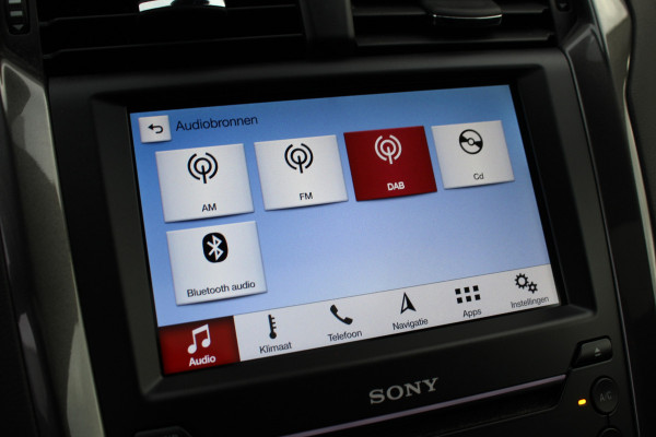 Ford Mondeo Wagon 2.0 IVCT 190PK HEV Titanium | Panoramadak | Elektr. Trekhaak | Dealer Onderhouden | BLIS | Winterpack