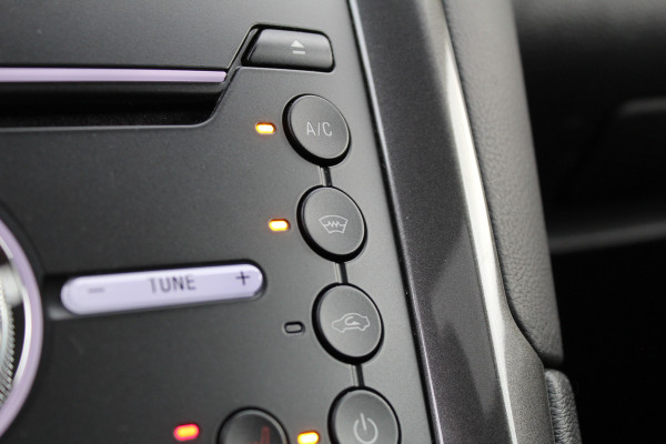 Ford Mondeo Wagon 2.0 IVCT 190PK HEV Titanium | Panoramadak | Elektr. Trekhaak | Dealer Onderhouden | BLIS | Winterpack