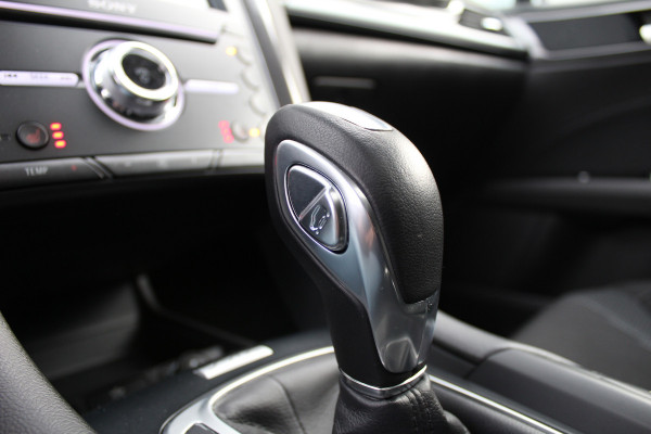 Ford Mondeo Wagon 2.0 IVCT 190PK HEV Titanium | Panoramadak | Elektr. Trekhaak | Dealer Onderhouden | BLIS | Winterpack