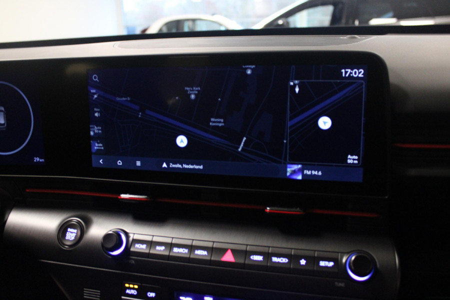 Hyundai Kona 1.6 GDI 130PK HEV N LINE | *NIEUWE AUTO!* | NAVIGATIE | DRAADLOZE APPLE CARPLAY/ANDROID AUTO | ADAPTIVE CRUISE CONTROL | CLIMATE CONTROL | DODEHOEK DETECTIE | DRAADLOZE TELEFOONLADER |  18" LICHTMETALEN VELGEN | ACHTERUITRIJ CAMERA | PARKEERSENSOREN VOOR EN ACHTER | KEYLESS ENTRY/START | DAB+ RADIO | ELEKTRISCH BEDIENBARE ACHTERKLEP | SFEER VERLICHTING | FULL LED KOPLAMPEN |