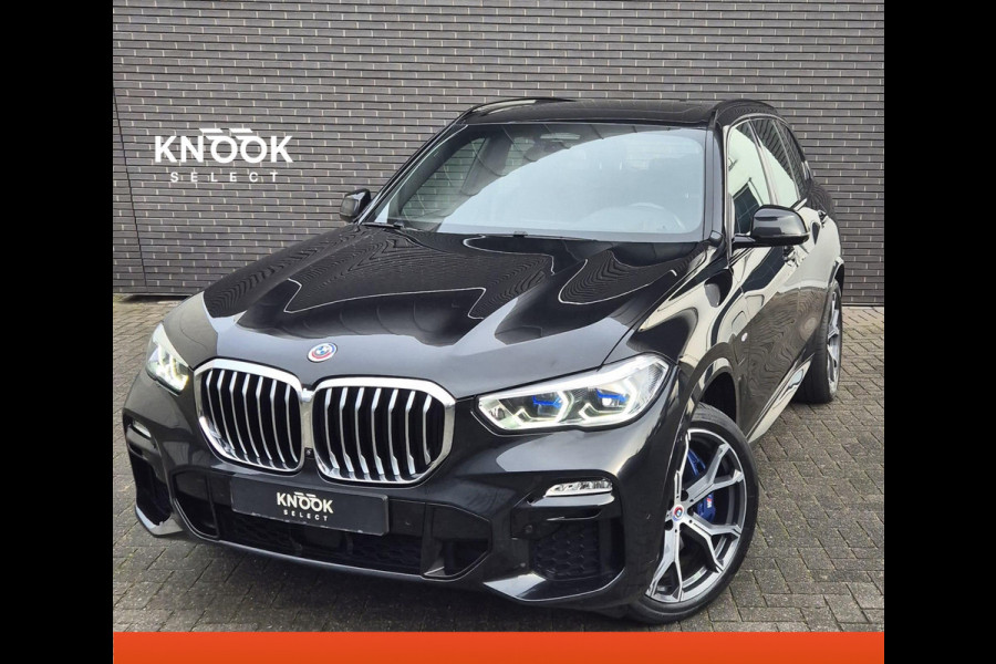 BMW X5 xDrive45e High Executive M Sport / Panoramadak / Achterasbesturing / Head Up Display / Comfortstoel / Driving Assistant Professional / Stuurwielverwarming / Trekhaak / Comforttoegang