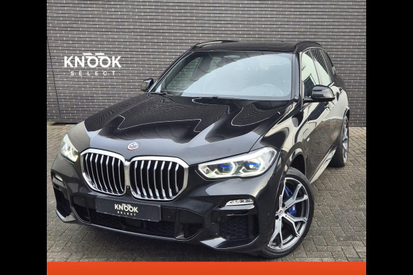BMW X5 xDrive45e High Executive M Sport / Panoramadak / Achterasbesturing / Head Up Display / Comfortstoel / Driving Assistant Professional / Stuurwielverwarming / Trekhaak / Comforttoegang