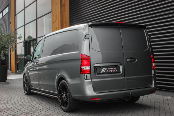 Mercedes-Benz Vito 215PK JB-EDITION FULL BLACK / AMG / SPOILER / VERLAGINGSVEREN / NAVIGATIE / CLIMATE CONTROL / TREKHAAK / CRUISE