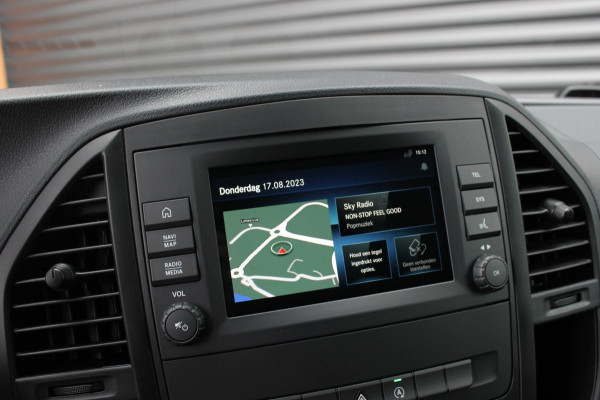 Mercedes-Benz Vito 215PK JB-EDITION FULL BLACK / AMG / SPOILER / VERLAGINGSVEREN / NAVIGATIE / CLIMATE CONTROL / TREKHAAK / CRUISE
