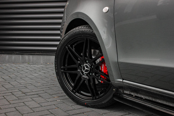 Mercedes-Benz Vito 215PK JB-EDITION FULL BLACK / AMG / SPOILER / VERLAGINGSVEREN / NAVIGATIE / CLIMATE CONTROL / TREKHAAK / CRUISE