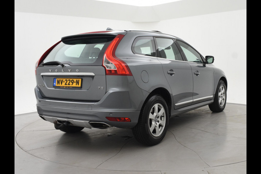 Volvo XC60 2.0 T5 FWD 245 PK POLAR+ PANORAMA | LEDER | TREKHAAK | STOELVERW.
