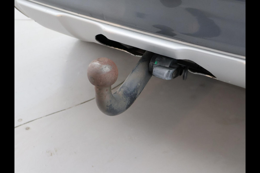 Volvo XC60 2.0 T5 FWD 245 PK POLAR+ PANORAMA | LEDER | TREKHAAK | STOELVERW.