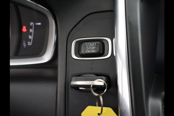 Volvo XC60 2.0 T5 FWD 245 PK POLAR+ PANORAMA | LEDER | TREKHAAK | STOELVERW.
