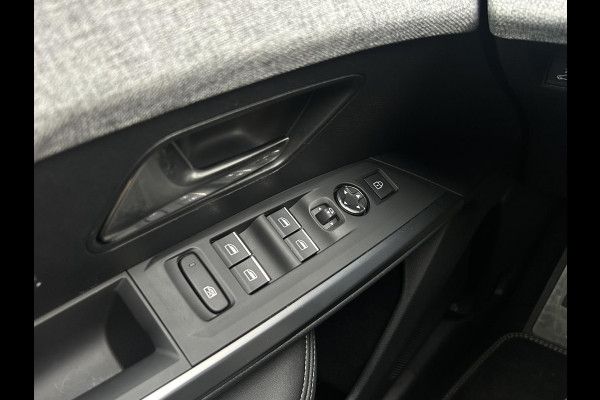 Peugeot 3008 1.2 Hybrid 136 GT | Nieuw model | El. kofferklep | Prijs is rijklaar
