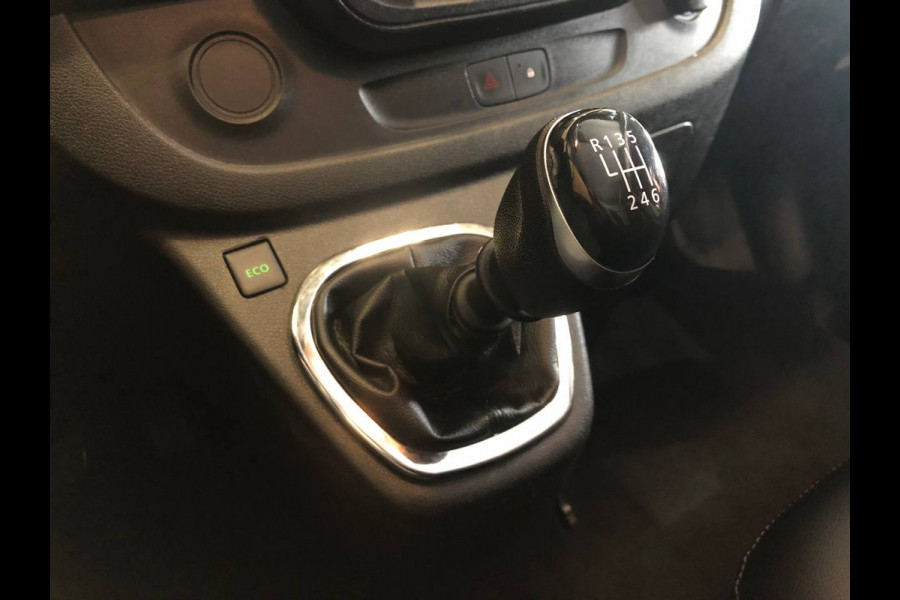 Renault Trafic 2.0 dCi 120 T29 L2H1 Comfort camera | carplay | trekhaak | imperiaal