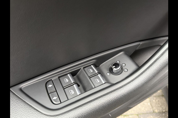 Audi A5 Sportback 35 TFSI S-line Automaat | Quantumgrijs | LED verlichting | Climate & cruise control | Getint glas | 19 inch velgen | E