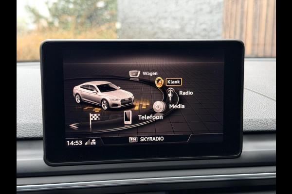 Audi A5 Sportback 35 TFSI S-line Automaat | Quantumgrijs | LED verlichting | Climate & cruise control | Getint glas | 19 inch velgen | E