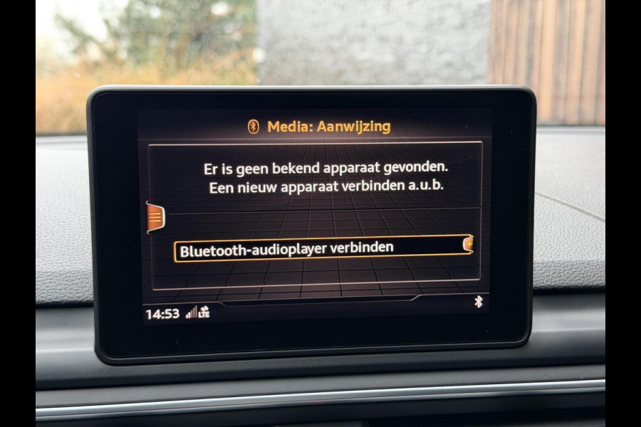 Audi A5 Sportback 35 TFSI S-line Automaat | Quantumgrijs | LED verlichting | Climate & cruise control | Getint glas | 19 inch velgen | E