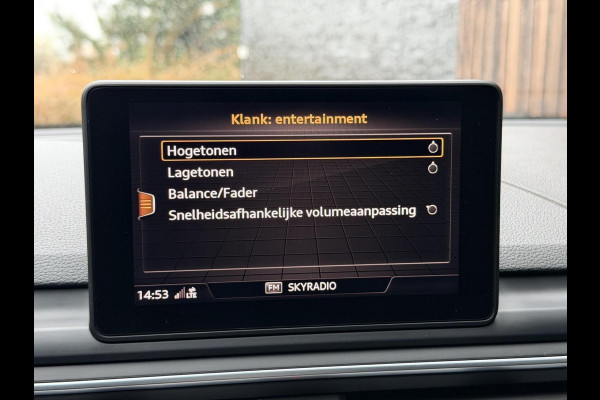 Audi A5 Sportback 35 TFSI S-line Automaat | Quantumgrijs | LED verlichting | Climate & cruise control | Getint glas | 19 inch velgen | E