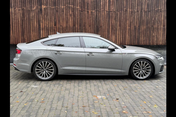 Audi A5 Sportback 35 TFSI S-line Automaat | Quantumgrijs | LED verlichting | Climate & cruise control | Getint glas | 19 inch velgen | E
