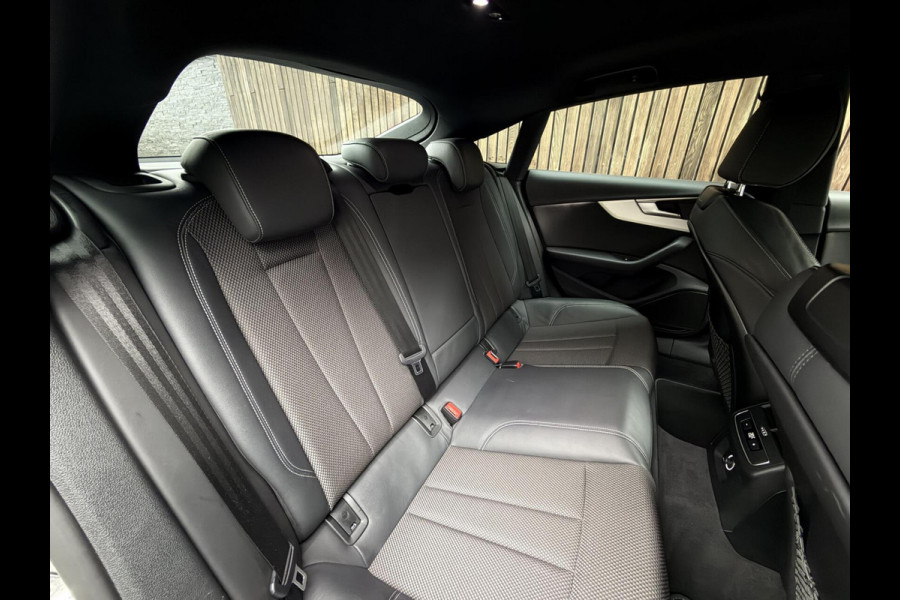 Audi A5 Sportback 35 TFSI S-line Automaat | Quantumgrijs | LED verlichting | Climate & cruise control | Getint glas | 19 inch velgen | E