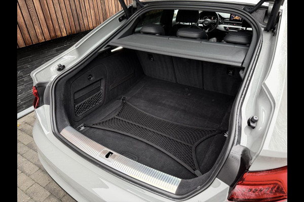 Audi A5 Sportback 35 TFSI S-line Automaat | Quantumgrijs | LED verlichting | Climate & cruise control | Getint glas | 19 inch velgen | E