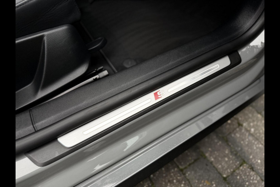 Audi A5 Sportback 35 TFSI S-line Automaat | Quantumgrijs | LED verlichting | Climate & cruise control | Getint glas | 19 inch velgen | E
