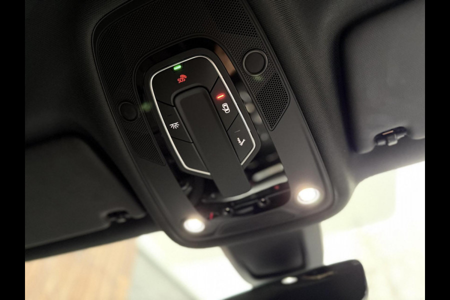 Audi A5 Sportback 35 TFSI S-line Automaat | Quantumgrijs | LED verlichting | Climate & cruise control | Getint glas | 19 inch velgen | E