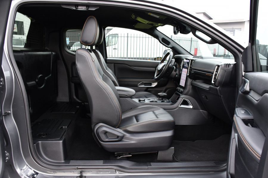 Ford Ranger 2.0 Super Cab EcoBlue Wildtrak Adaptieve Cruise, 360 Camera, Carplay, 3500kg Trekhaak, LEDER, LED, 204pk, Automaat, Uniek!