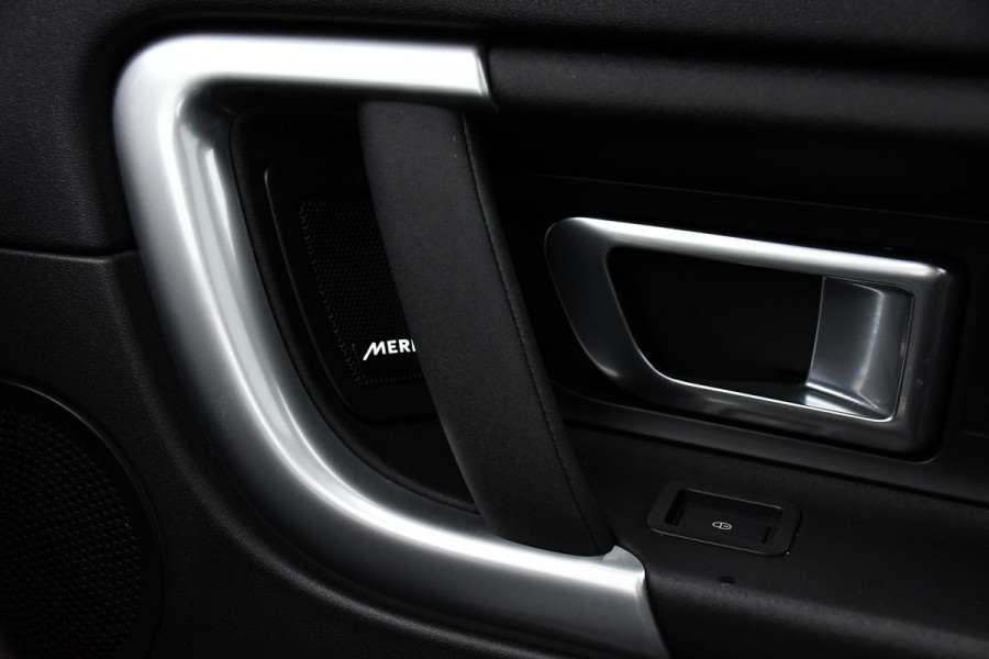 Land Rover Discovery Sport 2.0 TD4 HSE Camera, Cruise, Stoelverwarming, PANO, 180pk, LED, Leder, Automaat, multimedia, Uniek!