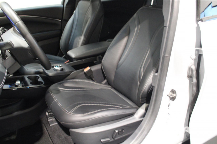 Ford Mustang Mach-E Extended RWD 98 kWh Leer|B&O|Camera|Panoramadak