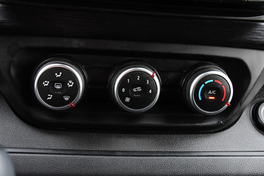 Nissan Primastar 2.0 dCi L2H1 PB Edition Camera, Cruise, Carplay, LED, 150pk, Keyless, Automaat, Trekhaak, Multimedia, Sensoren, Uniek!