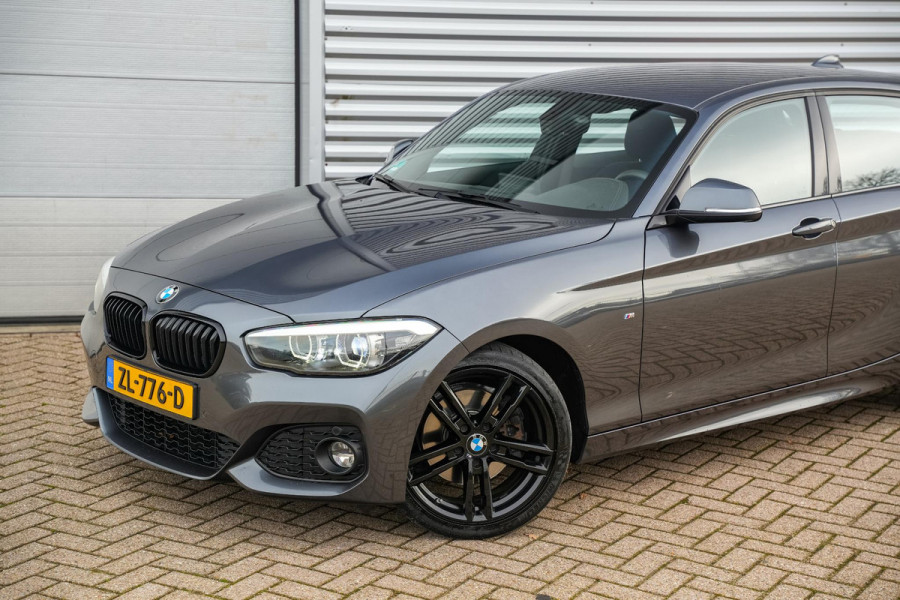 BMW 1-serie 125i Edition M Sport Shadow High Executive