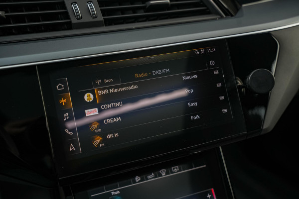 Audi e-tron e-tron 55 quattro advanced Pro Line Plus 95 kWh File Assist Rijstrooksensor Climate Control Navi Stoelverw. 360 camera 21"L.M.