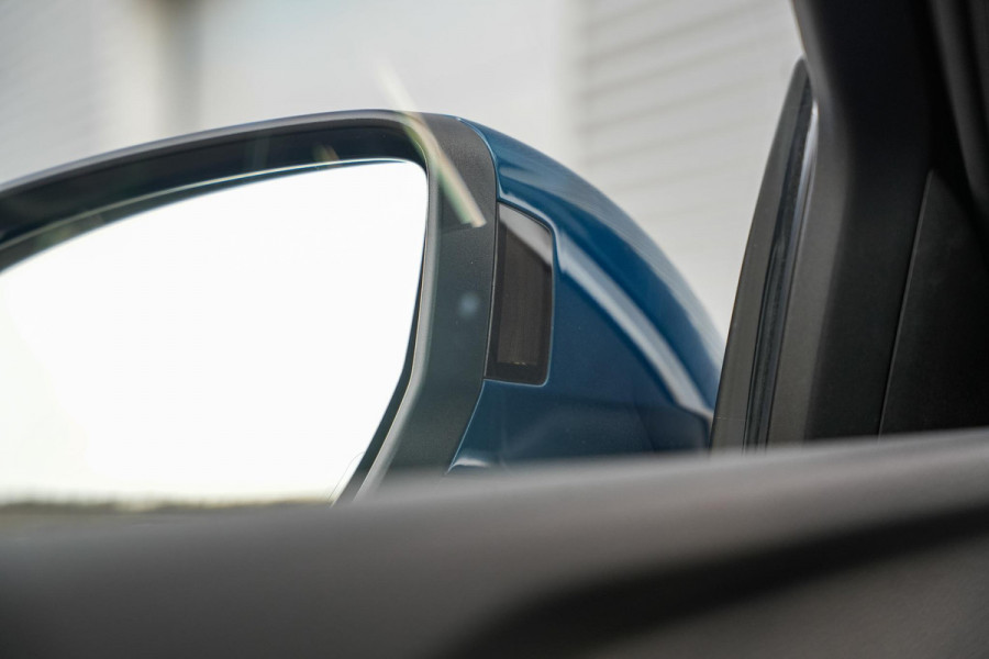 Audi e-tron e-tron 55 quattro advanced Pro Line Plus 95 kWh File Assist Rijstrooksensor Climate Control Navi Stoelverw. 360 camera 21"L.M.