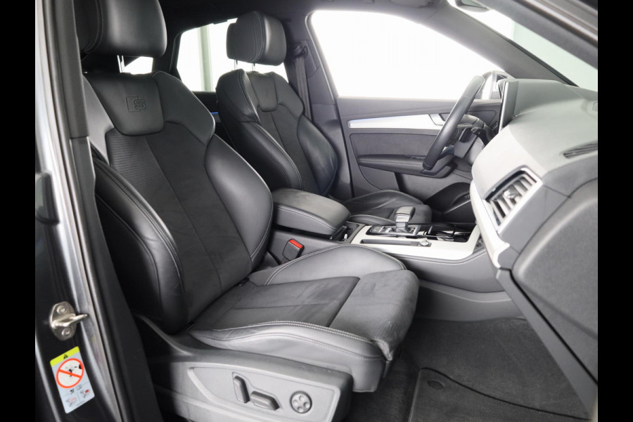 Audi Q5 Sportback 50 TFSI e S edition 299 pk S-tronic | Navigatie | Panoramadak | Trekhaak (wegklapbaar) | Parkeersensoren (Park assist) | Rondomzicht camera | Stoelverwarming v/a | S-Line |