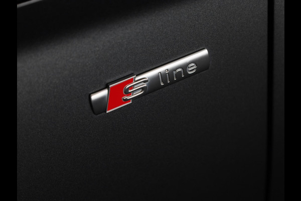 Audi Q5 Sportback 50 TFSI e S edition 299 pk S-tronic | Navigatie | Panoramadak | Trekhaak (wegklapbaar) | Parkeersensoren (Park assist) | Rondomzicht camera | Stoelverwarming v/a | S-Line |